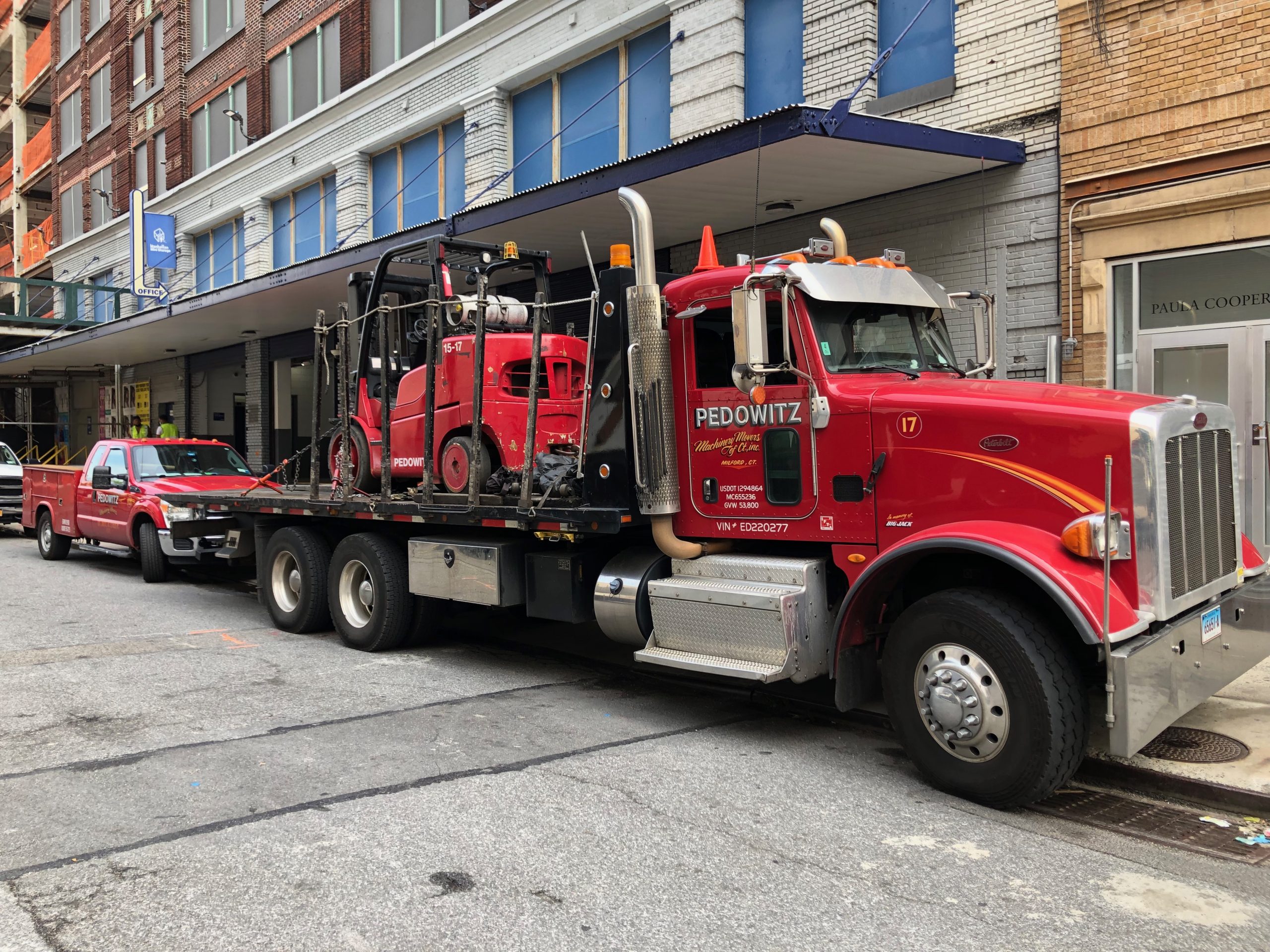 Read more about the article Construction Support Services NYC Machinery Movers